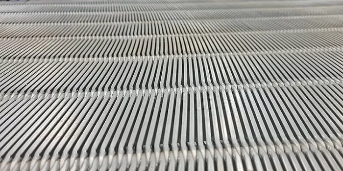 Looped Wedge Wire Screen